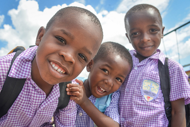 haiti-kids-food-aid.jpg