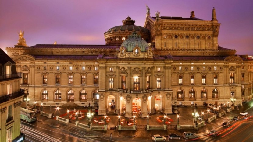 w-paris-opera-830x467.jpg